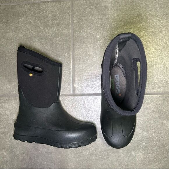 BOGS Neo Classic Solid Black Waterproof Winter Rain Snow  display picture 1